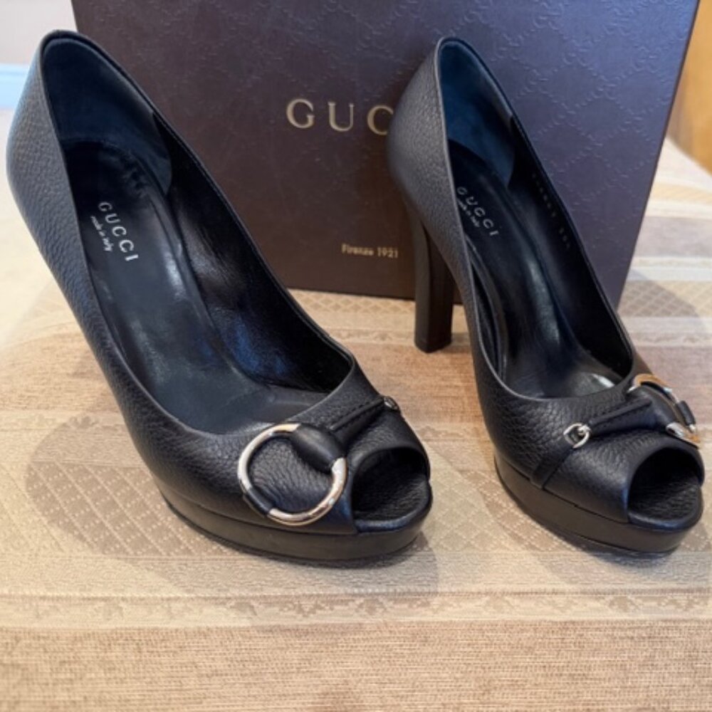 Gucci Horse bit heel